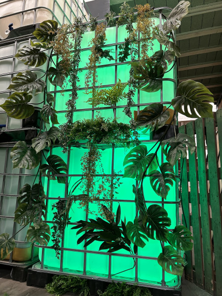 LED IBC met groen decoratie